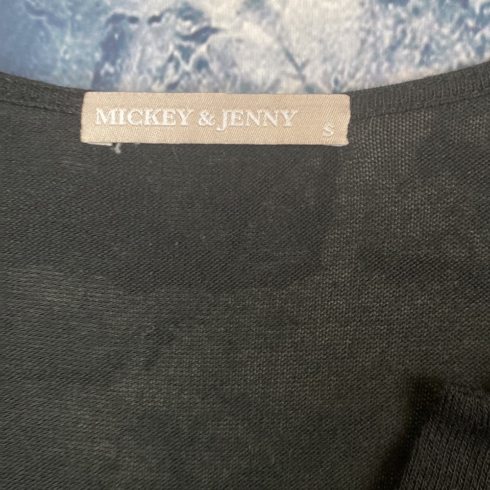 Mickey and Jenny Minimalist V Neck High Low Pullover Shirt Knit Dress - Picture 3 of 8